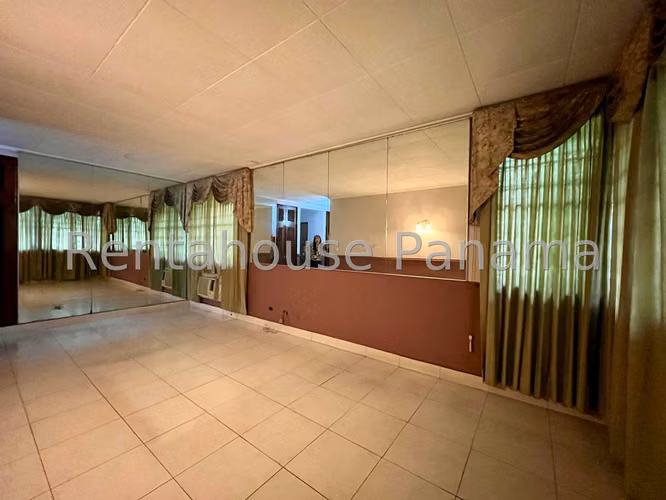 Vendo Casa de 1003 m² en El Carmen 26-3461GG - Imagen 12