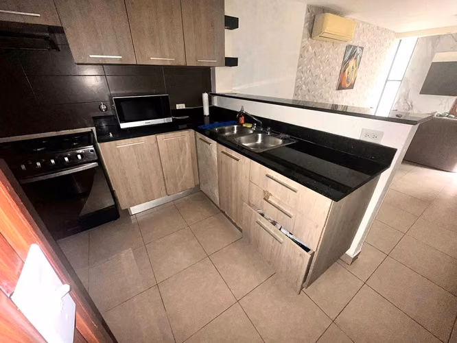 APARTAMENTO EN VENTA PH VILLA ANDALUCIA , LAS ACACIAS - Imagen 2