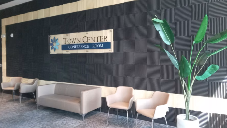 VENTA CONSULTORIO MEDICO TOWN CENTER/ CHR