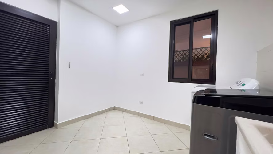 ALQUILER APARTAMENTO ALBROOK EMBASSY VILLAGE - Imagen 9