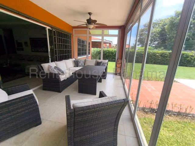 Venta de Casa en Chame. EH - Imagen 2
