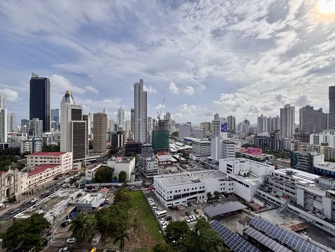 APARTAMENTO EN ALQUILER | OBARRIO - Imagen 7