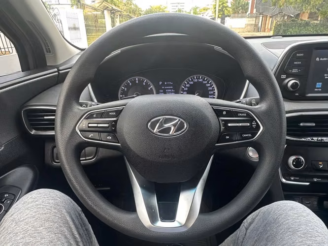 HYUNDAI SANTA FE 2019 AUTOMÁTICA NEGOCIABLE - Imagen 6