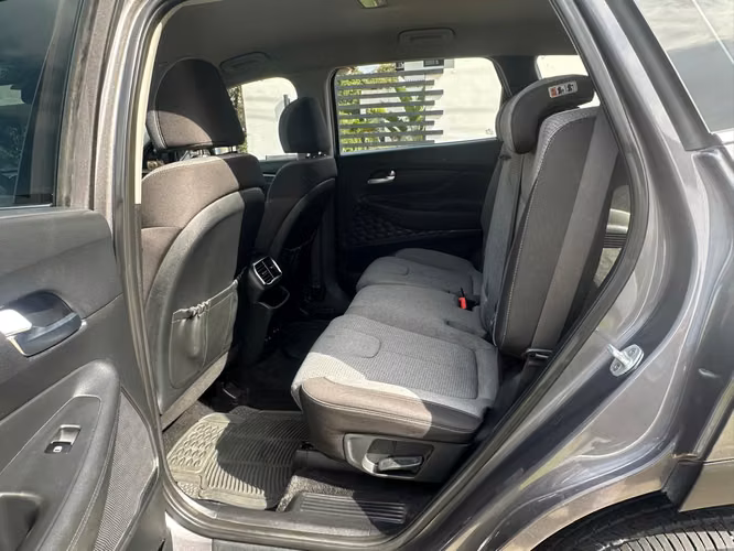 HYUNDAI SANTA FE 2019 AUTOMÁTICA NEGOCIABLE - Imagen 5