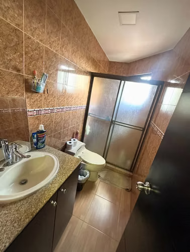 Venta de residencia en Las Cumbres YMO - Imagen 18