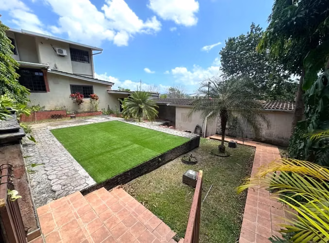 Venta de residencia en Las Cumbres YMO - Imagen 14