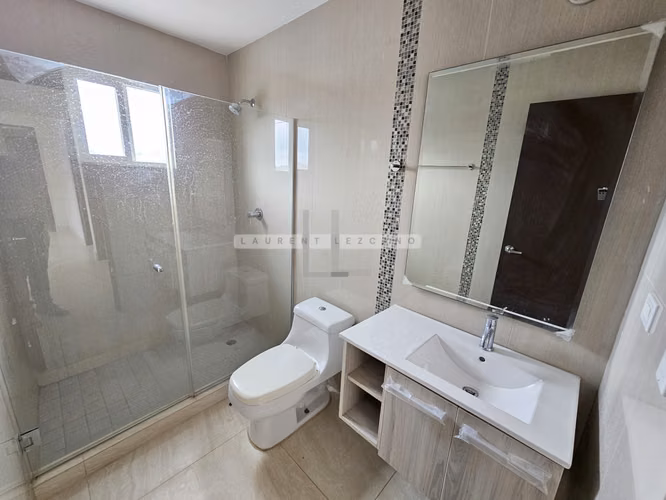 Venta Casa Unifamiliar Rolling Hills - Costa Verde. Haga una oferta - Imagen 15