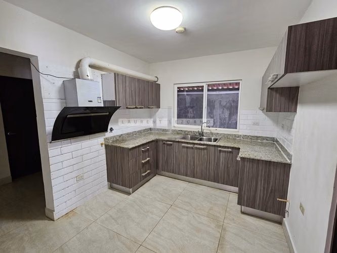 Venta Casa Unifamiliar Rolling Hills - Costa Verde. Haga una oferta - Imagen 7