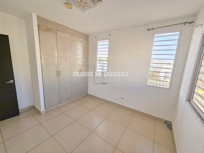 Venta Casa Unifamiliar de Esquina PH Senderos - Costa Verde. Haga una oferta - Imagen 13