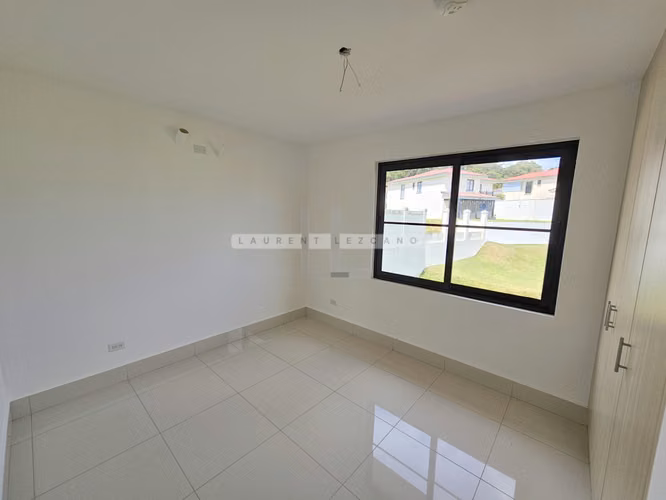 Venta de Casa Unifamiliar en Esquina PH Arcadia Costa Verde. Haga una oferta - Imagen 14