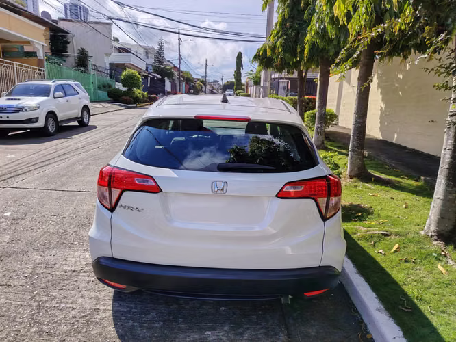 HONDA HRV 2016 AUTOMÁTICA NEGOCIABLE - Imagen 16
