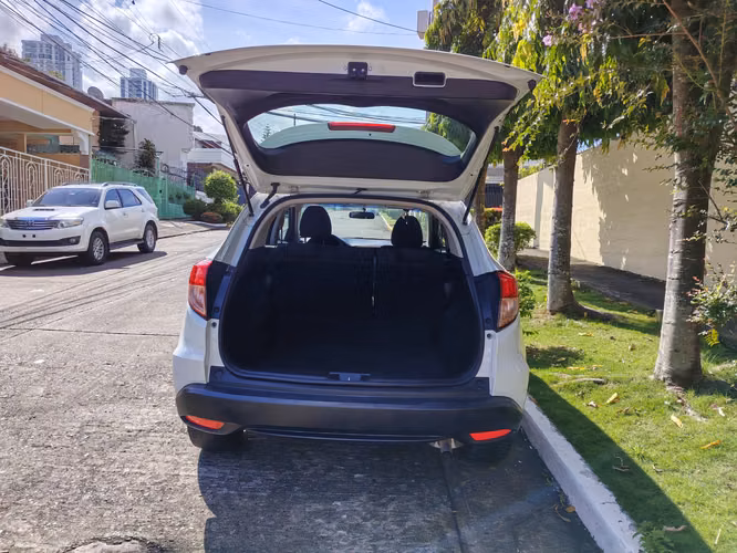 HONDA HRV 2016 AUTOMÁTICA NEGOCIABLE - Imagen 12
