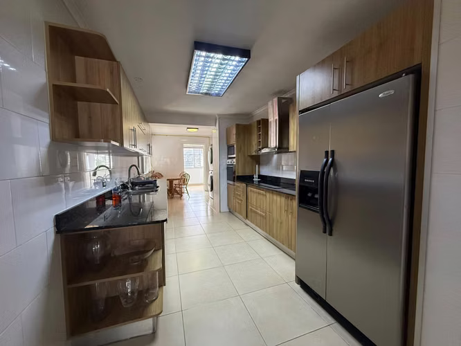 Apartamento amoblado en alquiler- Bella Vista – Área Bancaria, Panamá - C.J. - Imagen 5