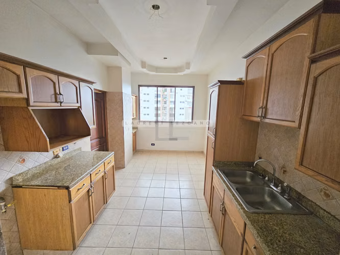 Venta de Apartamento en PH Vall Halla - El Cangrejo. Haga una oferta - Imagen 9