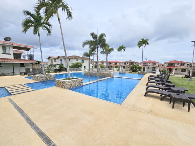 Venta de Casa en Esquina Residencial Spring Hills - Costa Verde. Negociable - Imagen 17