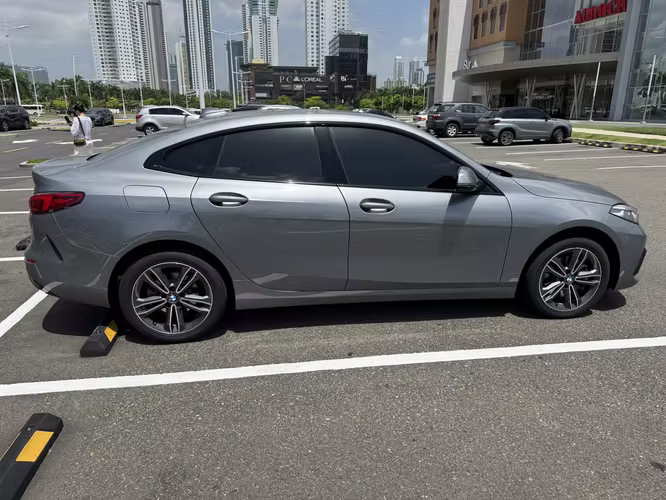 BMW 218i 2024 – IMPECABLE