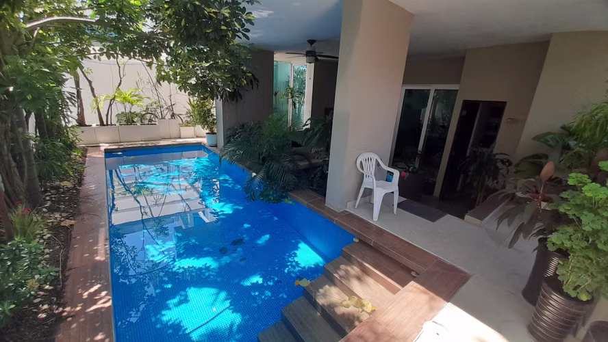 Minimal Houses. 640mts 6r 5.5b piscina $800,000.00neg - Imagen 5