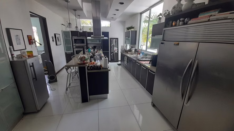 Minimal Houses. 640mts 6r 5.5b piscina $800,000.00neg - Imagen 9