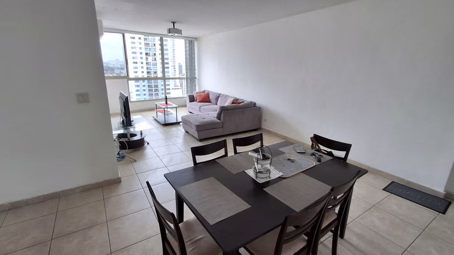 San Francisco Bay. Torre 100. 95mts 2r 2b amoblado $165,000.00neg