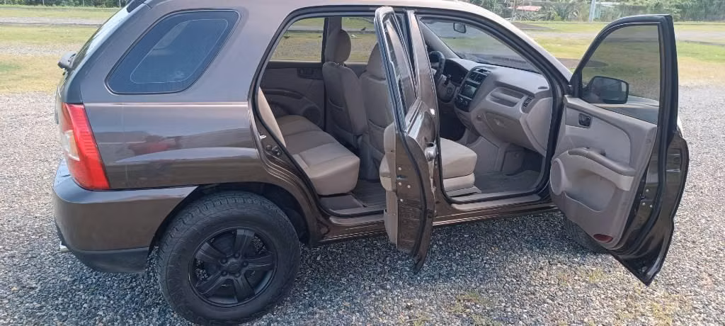 Vendo Kia Sportage 2010 - Imagen 6