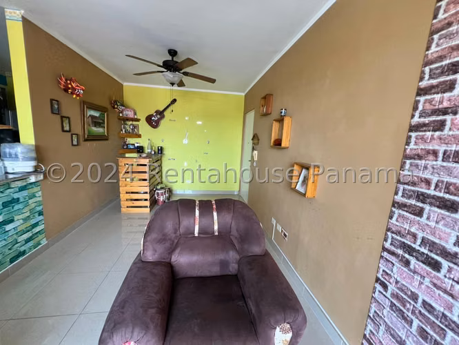 Venta de Apartamento en Villa Zaita Ph PH Emerald Village KC