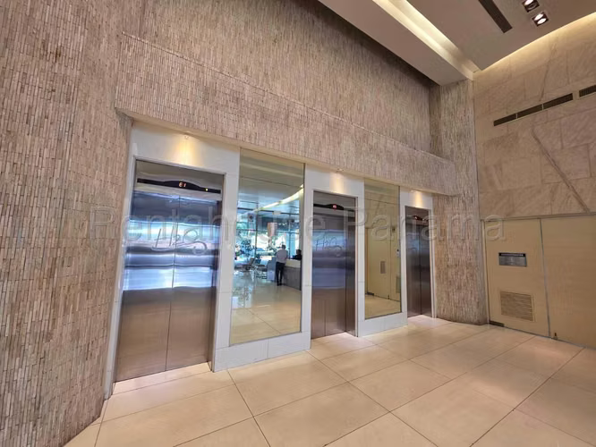 Apartamento en Alquiler en PH H2O Av. Balboa 27AECC1255 - Imagen 11