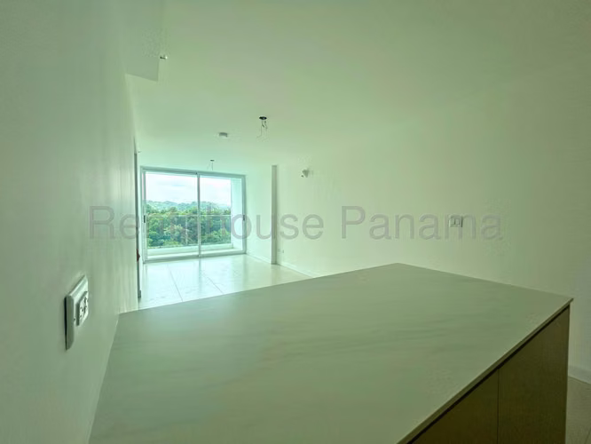 Apartamento en Venta en PH CORAL PLAZA Tumba Muerto 27AECC1245