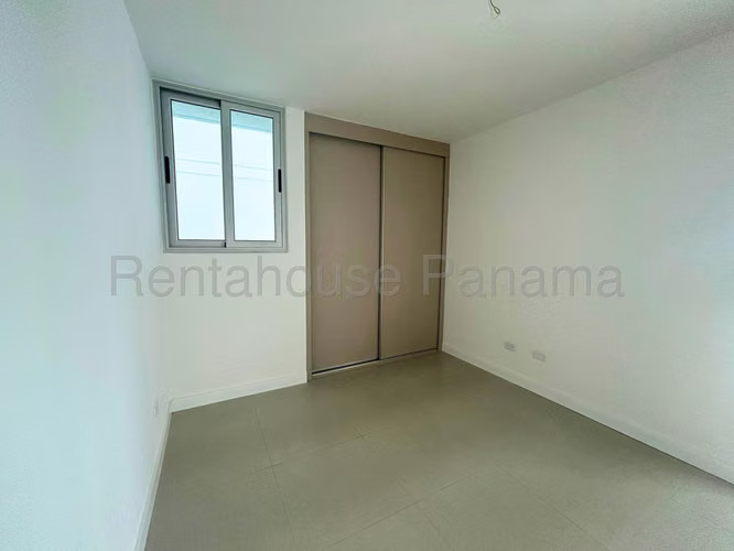 Apartamento en Venta en PH CORAL PLAZA Tumba Muerto 27AECC1245