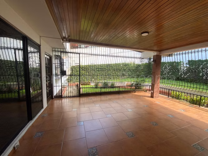 House for sale in Betania Casa Dos Mares 504.22 Mts PD