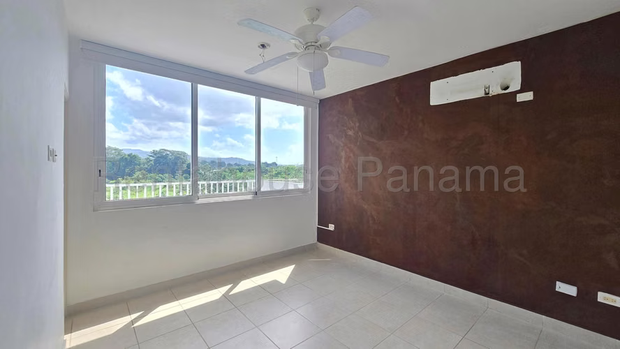 Hermoso Apartamento en Venta en Brisas del Golf 27PPM1269 - Imagen 8