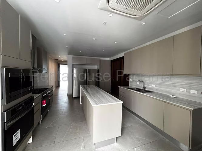 Oportunidad! Apartamento en Venta en Punta Paitilla 26PPM8029