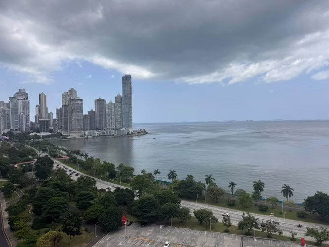 Apartamento Amoblado en Alquiler en Avenida Balboa - Imagen 12