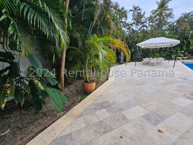Venta de Casa en Altos del Golf Casa Unifamiliar Solo Cliente Directo LFC - Imagen 7