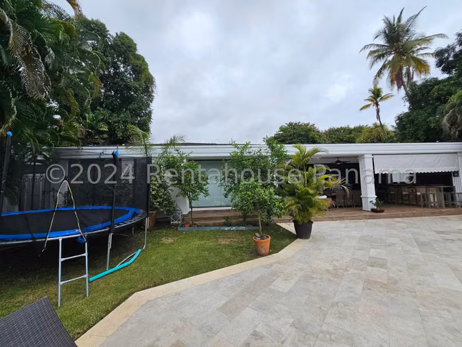 Venta de Casa en Altos del Golf Casa Unifamiliar Solo Cliente Directo LFC - Imagen 8