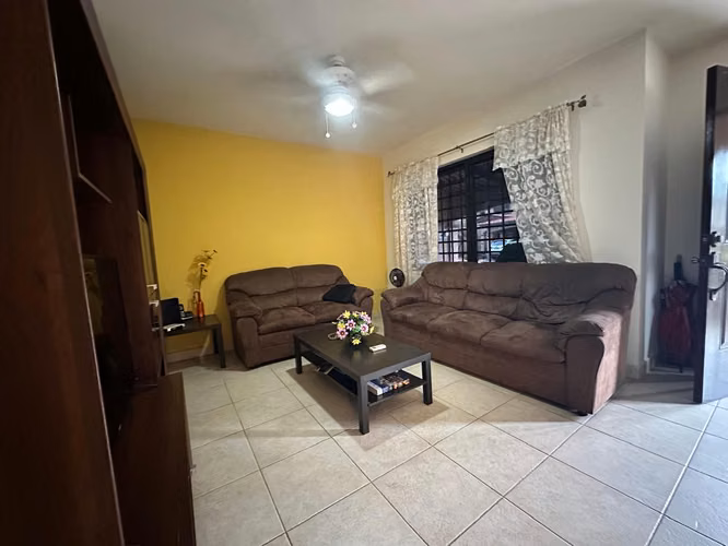 VENTA DE CASA EN PH VERSALLES - Imagen 3