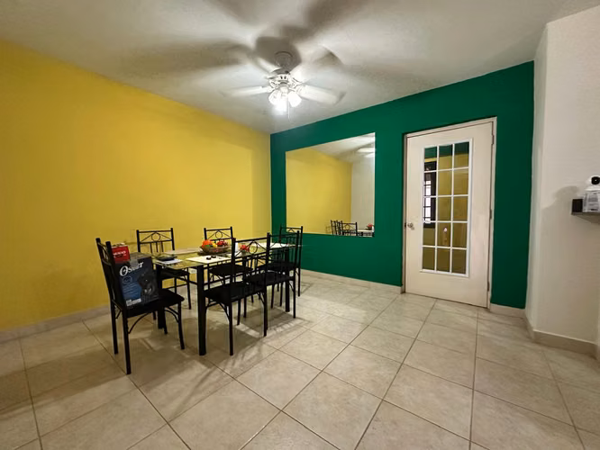 VENTA DE CASA EN PH VERSALLES - Imagen 4