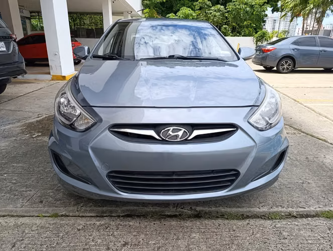 HYUNDAI ACCENT 2019 AUTOMATICO - Imagen 2