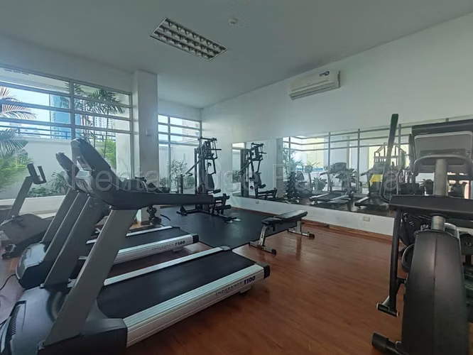 27598. Se alquila apartamento 135m, 3 recámaras, 2 baños, CBE, 2 parkings - Imagen 3
