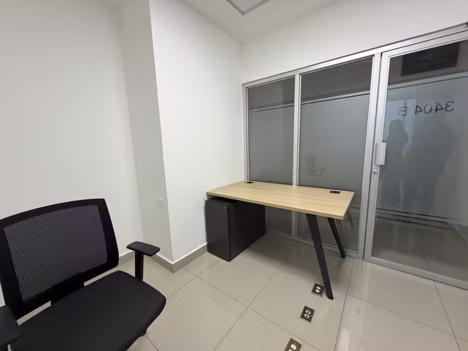 OFICINA EN ALQUILER – OFFICE CENTER - Imagen 5