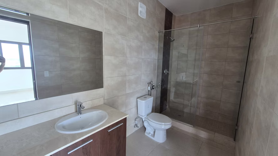 Penthouse en Venta con Vista al Mar en San Carlos PH Las Olas 2 - LH