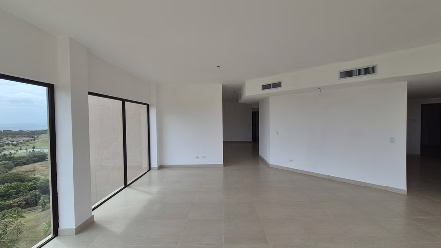 Penthouse en Venta con Vista al Mar en San Carlos PH Las Olas 2 - LH