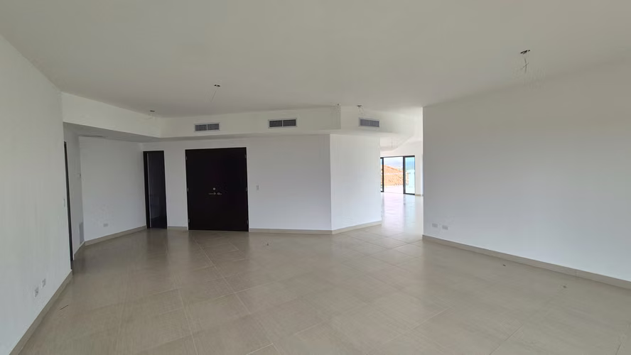 Penthouse en Venta con Vista al Mar en San Carlos PH Las Olas 2 - LH