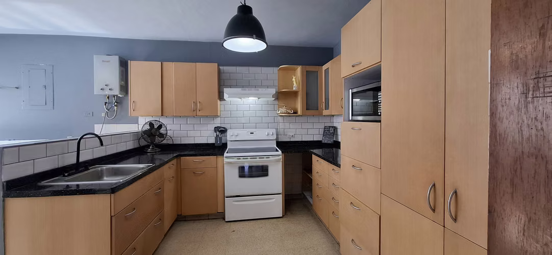 Apartamento amueblado de 100 m² en Obarrio | 2 recámaras y 2 baños - Imagen 8