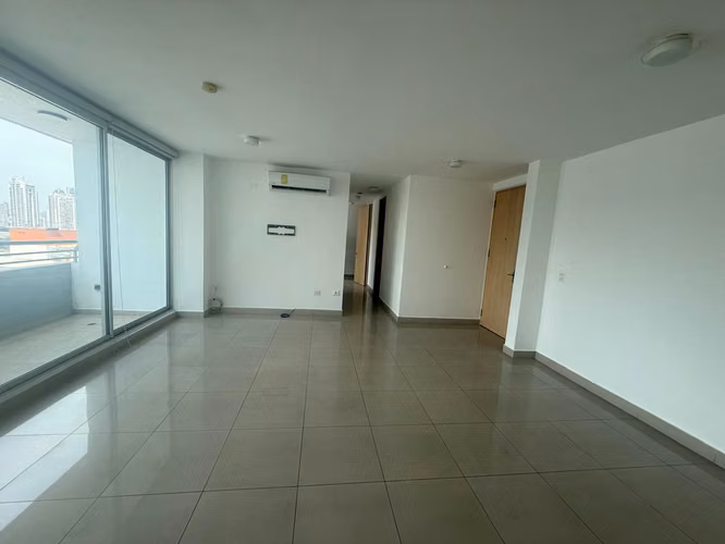 Alquiler A pasos del Parque Omar | 2Rec L/B 110m² ($1,450) - Imagen 3