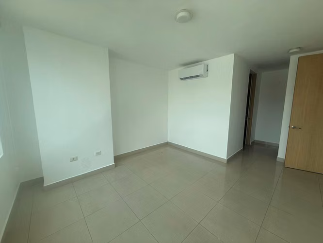 Alquiler A pasos del Parque Omar | 2Rec L/B 110m² ($1,450) - Imagen 13