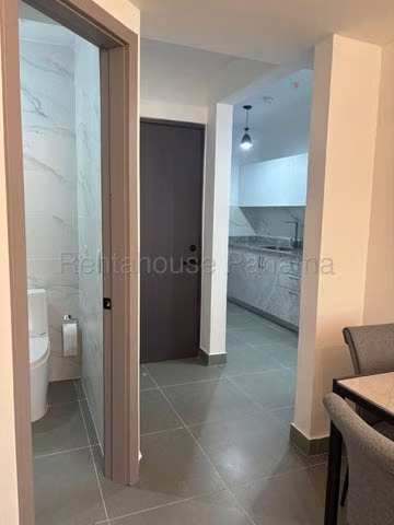 Alquiler de Apartamento en Bella Vista  27LBR1228 - Imagen 3