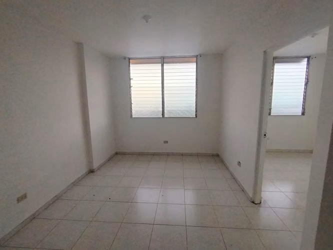 Alquiler en Río Abajo: 1 Rec / 1 Baño - Cerca de Transporte y Vías Principales - Imagen 5