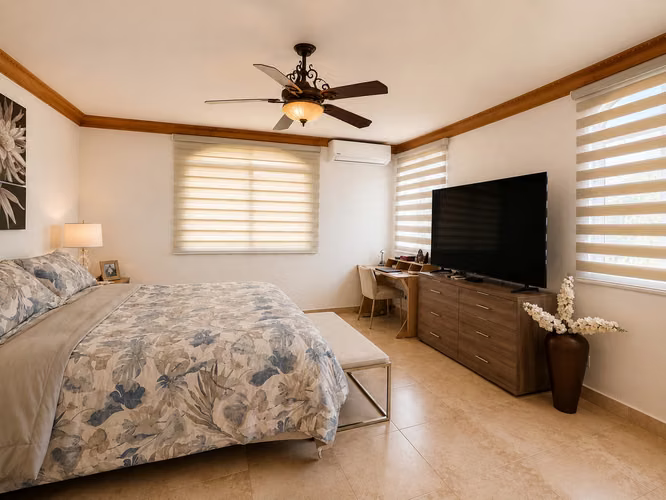 Melissa Foster Luxury alquila casa en CLAYTON VILLAGE, Clayton. MFR2108 - Imagen 7