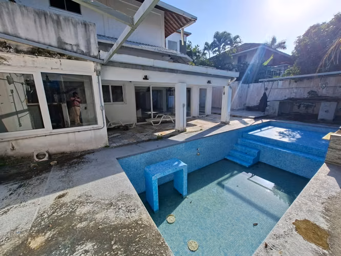 LETRA B/ 2,210 -VENTA CASA 371 M² EN ALBROOK | 4 RECÁMARAS | TERRENO 391 M²