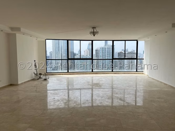 Apartamento en Venta en Paitilla. 24-8210.